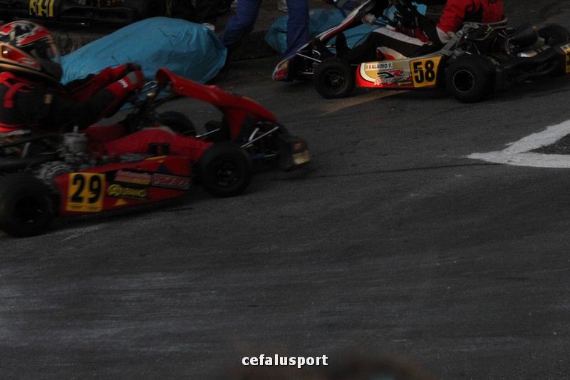 111120 sport2 311_tn.jpg
